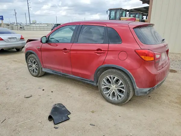 JA4AP3AU2HZ047440 2017 MITSUBISHI OUTLANDER - Image 2