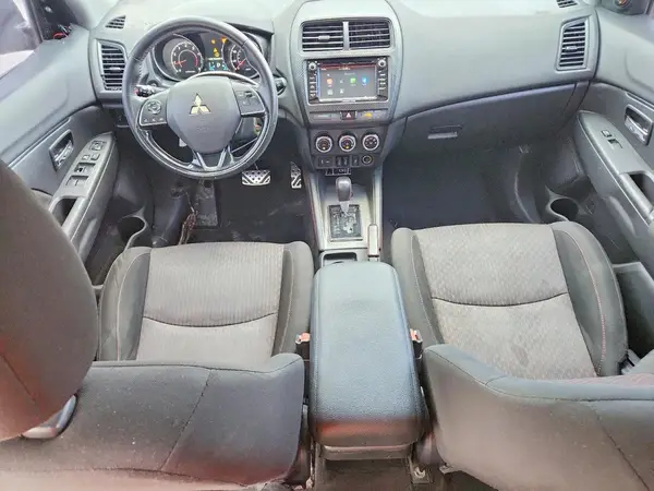 JA4AP3AU2JU004185 2018 MITSUBISHI OUTLANDER - Image 8
