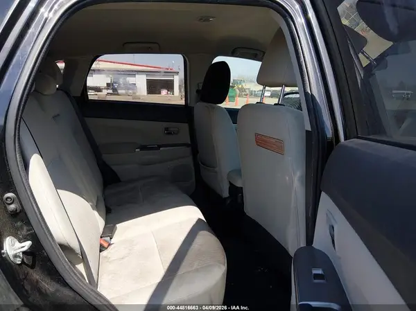 JA4AP3AU2JU005661 2018 MITSUBISHI OUTLANDER - Image 8