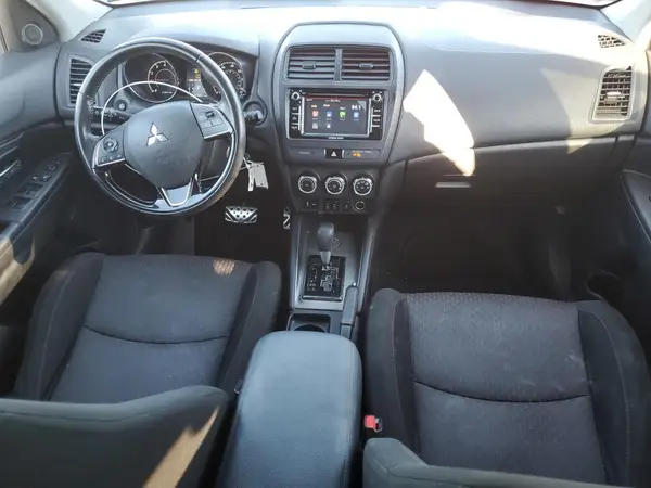 JA4AP3AU2JU006650 2018 MITSUBISHI OUTLANDER - Image 8