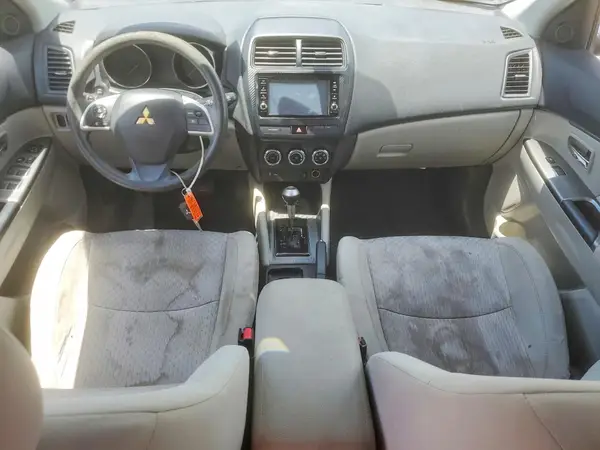 JA4AP3AU2JU006955 2018 MITSUBISHI OUTLANDER - Image 8