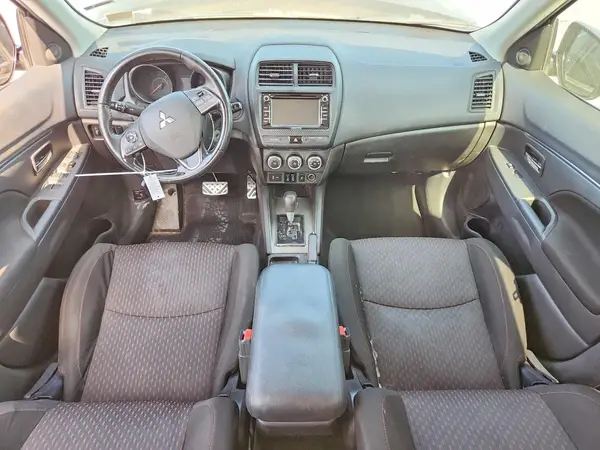 JA4AP3AU2JU008494 2018 MITSUBISHI OUTLANDER - Image 8