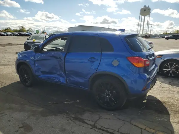 JA4AP3AU2JU008835 2018 MITSUBISHI OUTLANDER - Image 2