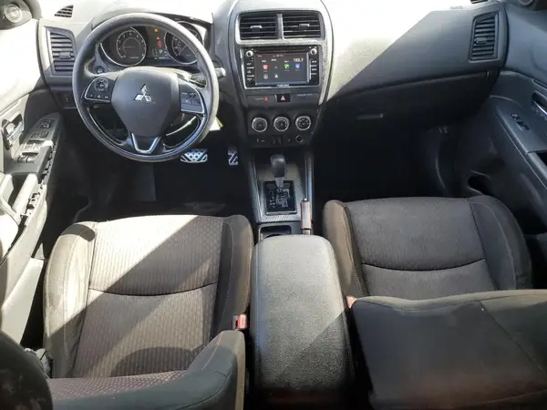 JA4AP3AU2JU008835 2018 MITSUBISHI OUTLANDER - Image 8