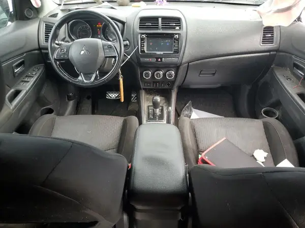 JA4AP3AU2JU009225 2018 MITSUBISHI OUTLANDER - Image 8