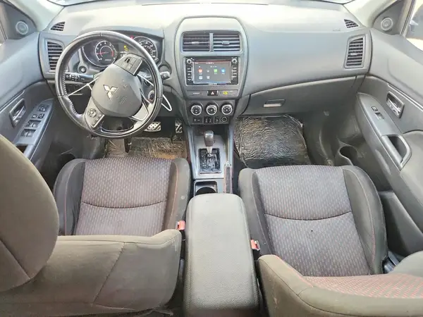 JA4AP3AU2JU011587 2018 MITSUBISHI OUTLANDER - Image 8