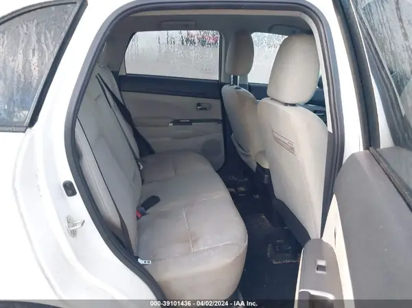 JA4AP3AU2JU023447 2018 MITSUBISHI OUTLANDER - Image 8