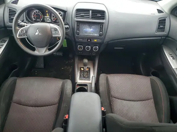 JA4AP3AU2JU024209 2018 MITSUBISHI OUTLANDER - Image 8