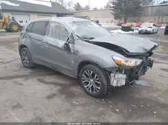 JA4AP3AU2JU024503 2018 MITSUBISHI OUTLANDER