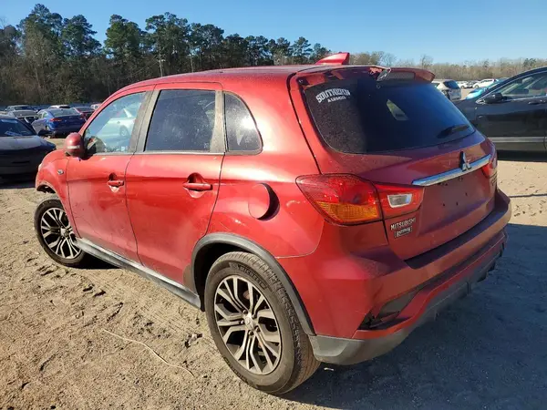 JA4AP3AU2JZ006859 2018 MITSUBISHI OUTLANDER - Image 2