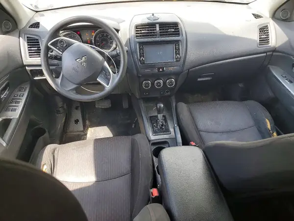 JA4AP3AU2JZ036458 2018 MITSUBISHI OUTLANDER - Image 8