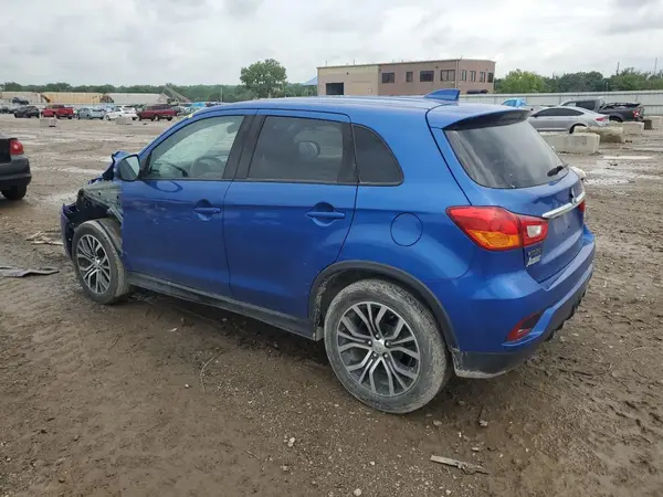 JA4AP3AU2KU000459 2019 MITSUBISHI OUTLANDER - Image 2