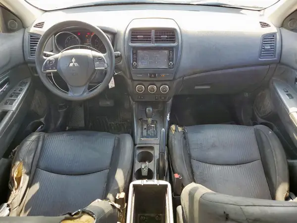 JA4AP3AU2KU002289 2019 MITSUBISHI OUTLANDER - Image 8