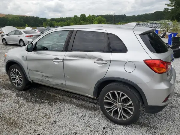 JA4AP3AU2KU005371 2019 MITSUBISHI OUTLANDER - Image 2