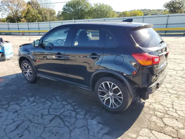 JA4AP3AU2KU005435 2019 MITSUBISHI OUTLANDER - Image 2