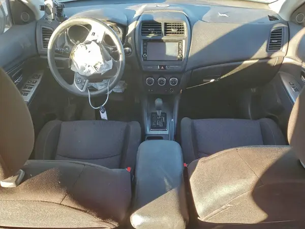 JA4AP3AU2KU008836 2019 MITSUBISHI OUTLANDER - Image 8