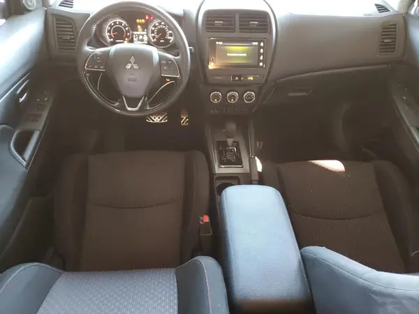 JA4AP3AU2KU010490 2019 MITSUBISHI OUTLANDER - Image 8