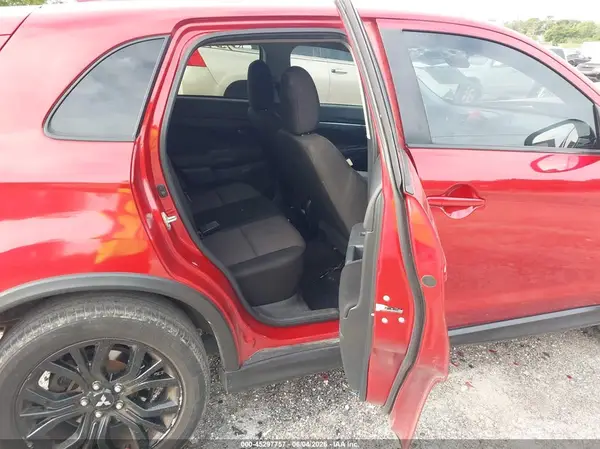 JA4AP3AU2KU010506 2019 MITSUBISHI OUTLANDER - Image 8