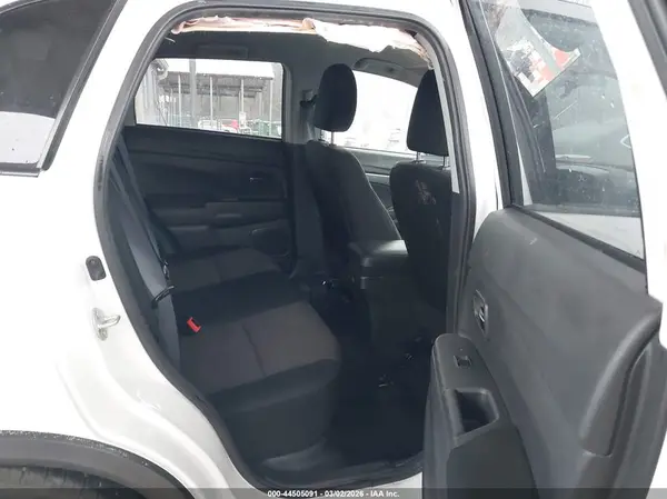 JA4AP3AU2KU010893 2019 MITSUBISHI OUTLANDER - Image 8
