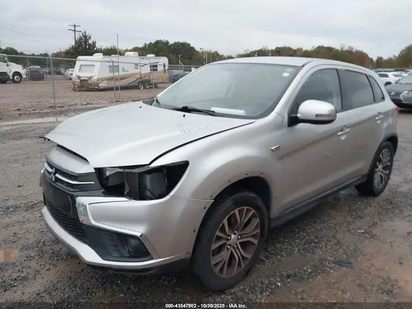 JA4AP3AU2KU016340 2019 MITSUBISHI OUTLANDER - Image 2