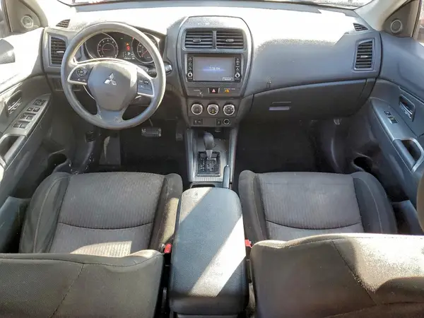 JA4AP3AU2KU016595 2019 MITSUBISHI OUTLANDER - Image 8