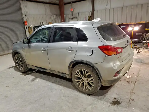JA4AP3AU2KU017374 2019 MITSUBISHI OUTLANDER - Image 2