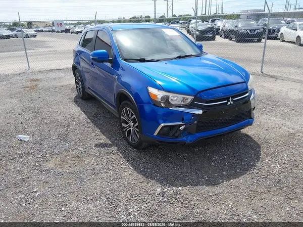 JA4AP3AU2KU020601 2019 MITSUBISHI OUTLANDER - Image 1