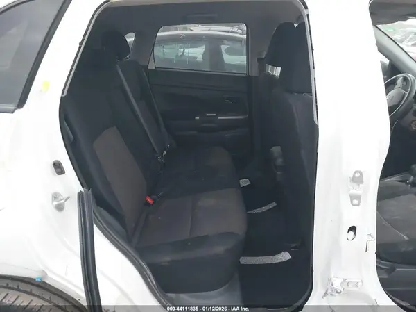 JA4AP3AU2KU021246 2019 MITSUBISHI OUTLANDER - Image 8