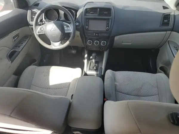 JA4AP3AU2KU022493 2019 MITSUBISHI OUTLANDER - Image 8