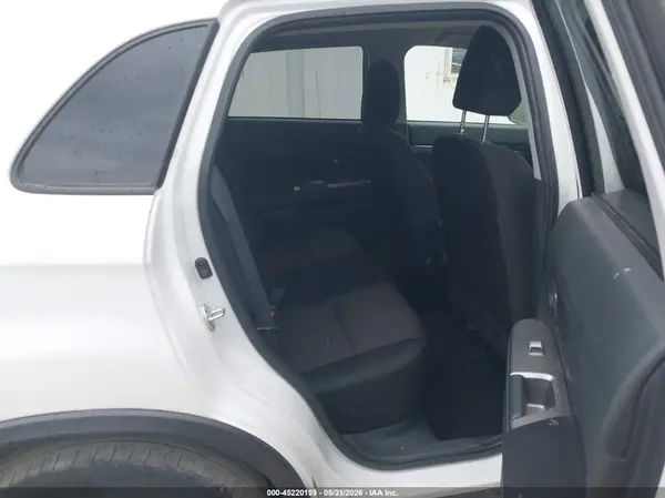 JA4AP3AU2KU023742 2019 MITSUBISHI OUTLANDER - Image 8