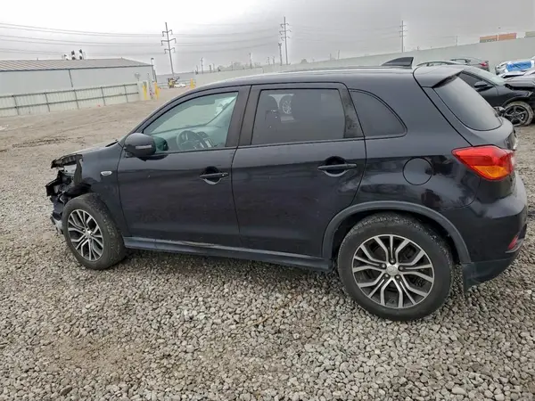 JA4AP3AU2KU024695 2019 MITSUBISHI OUTLANDER - Image 2