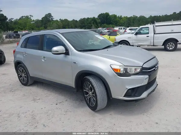 JA4AP3AU2KU028200 2019 MITSUBISHI OUTLANDER - Image 1