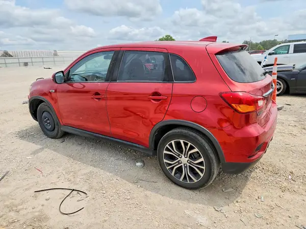 JA4AP3AU2KU032053 2019 MITSUBISHI OUTLANDER - Image 2
