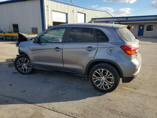 JA4AP3AU2KU035230 2019 MITSUBISHI OUTLANDER - Image 2