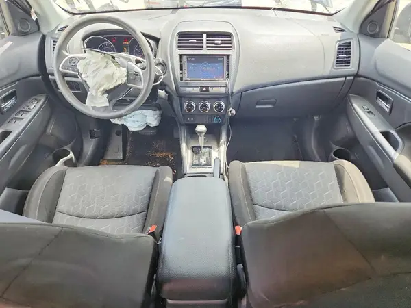 JA4AP3AU2LU002441 2020 MITSUBISHI OUTLANDER - Image 8