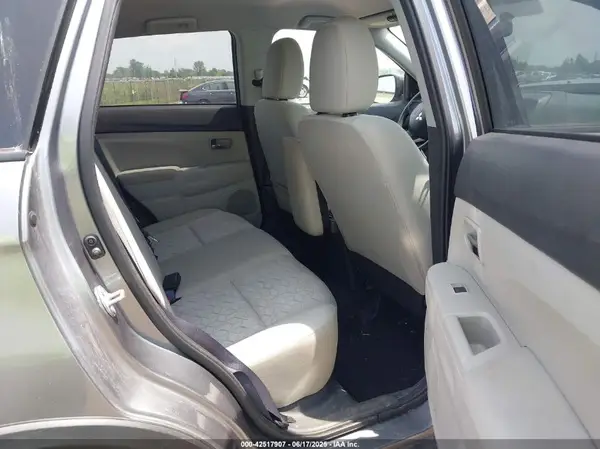 JA4AP3AU2LU013097 2020 MITSUBISHI OUTLANDER - Image 8