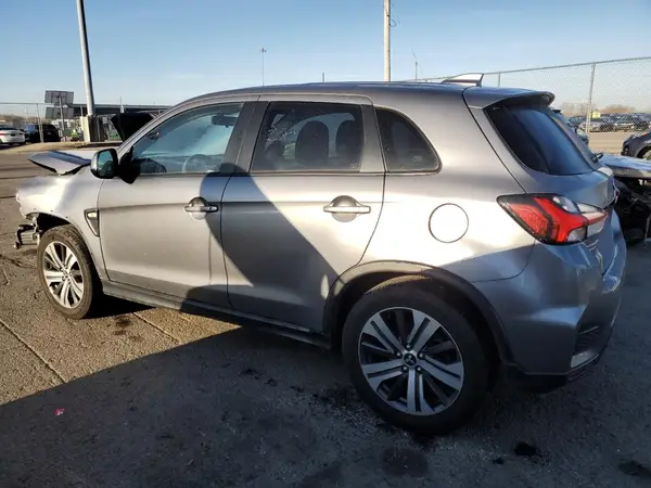 JA4AP3AU2LU017635 2020 MITSUBISHI OUTLANDER - Image 2