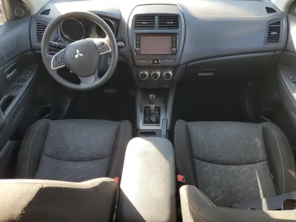 JA4AP3AU2LU022348 2020 MITSUBISHI OUTLANDER - Image 8