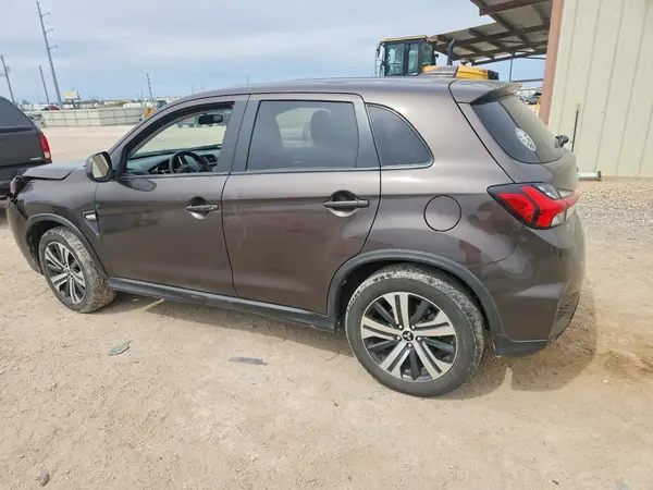 JA4AP3AU2LU028988 2020 MITSUBISHI OUTLANDER - Image 2