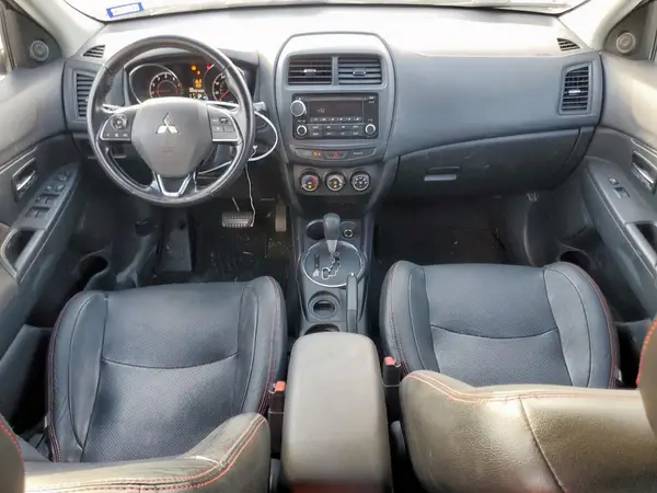 JA4AP3AU3GZ033240 2016 MITSUBISHI OUTLANDER - Image 8