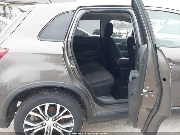 JA4AP3AU3GZ062477 2016 MITSUBISHI OUTLANDER - Image 8