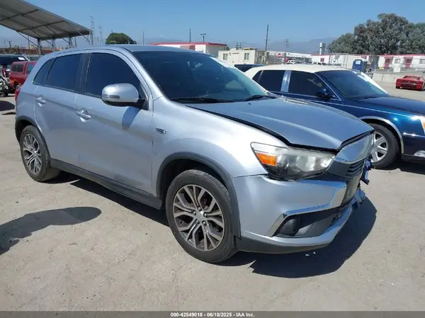 JA4AP3AU3GZ064438 2016 MITSUBISHI OUTLANDER - Image 1