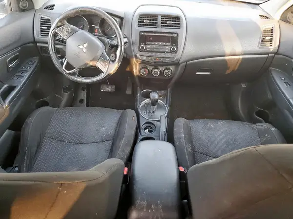 JA4AP3AU3GZ064696 2016 MITSUBISHI OUTLANDER - Image 8