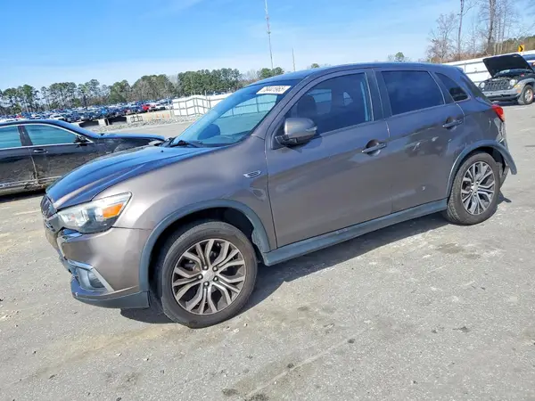 JA4AP3AU3HZ005875 2017 MITSUBISHI OUTLANDER - Image 1