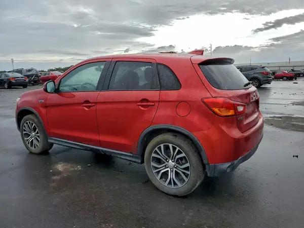 JA4AP3AU3HZ009568 2017 MITSUBISHI OUTLANDER - Image 2