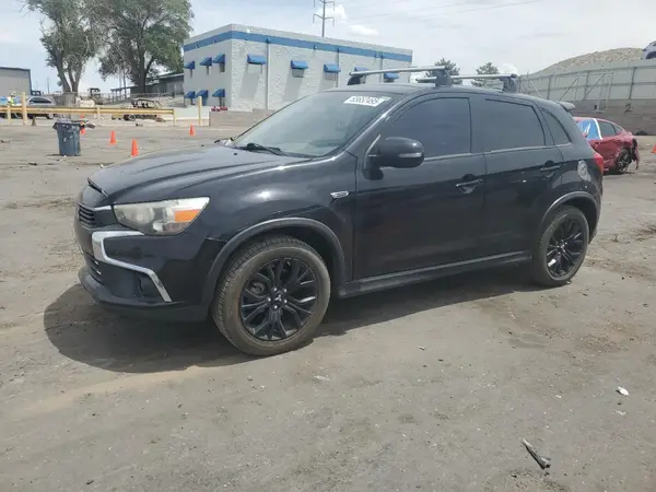 JA4AP3AU3HZ036107 2017 MITSUBISHI OUTLANDER - Image 1