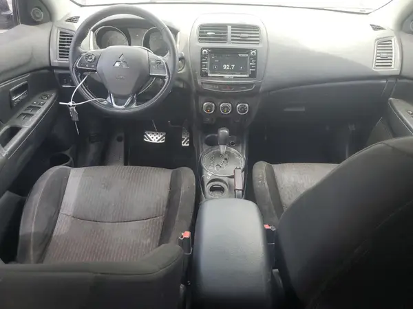 JA4AP3AU3HZ036107 2017 MITSUBISHI OUTLANDER - Image 8