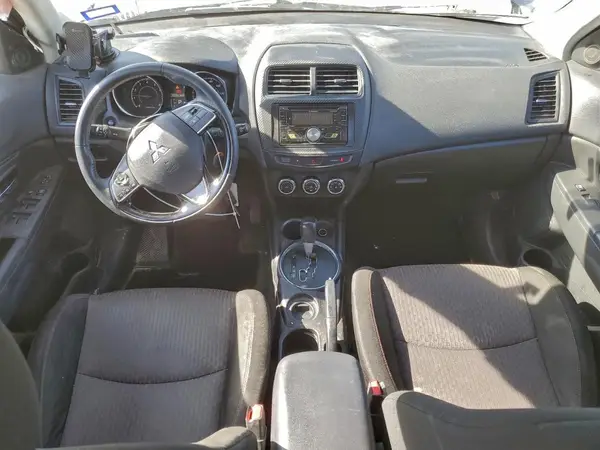 JA4AP3AU3HZ056597 2017 MITSUBISHI OUTLANDER - Image 8