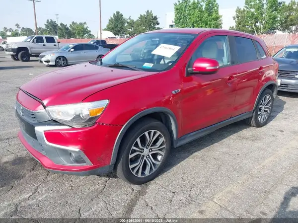 JA4AP3AU3HZ061931 2017 MITSUBISHI OUTLANDER - Image 2