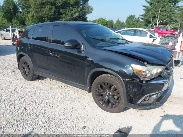 JA4AP3AU3HZ068751 2017 MITSUBISHI OUTLANDER - Image 1